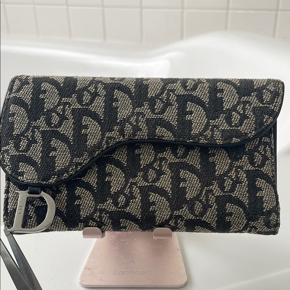 Dior Clutch black and cream with Iconic Monogram. Good condition.